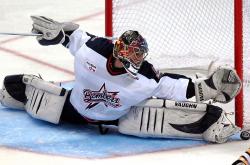 爱游戏入口-圣保罗的雨中棋局，当红牛的钢铁洪流碾过威廉姆斯的孤胆坚守