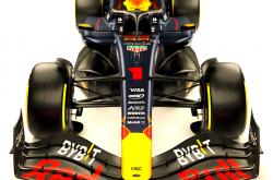 AYXapp下载-包含雷诺车队逆转红牛二队，拉塞尔高光表现的词条