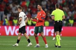 爱游戏入口-关于塞尔维亚豪取胜利，成功晋级欧洲杯预选赛决赛的信息