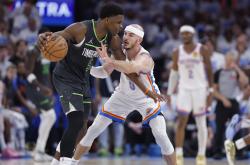 爱游戏在线-关于人主场大胜灰熊，埃姆比德全方位发威的信息