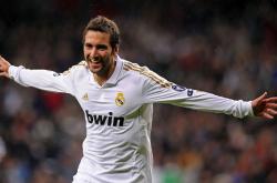 AYX官方直播-托尼·克罗斯的教科书级表现，德国战车压哨绝杀喀麦隆的战术解析