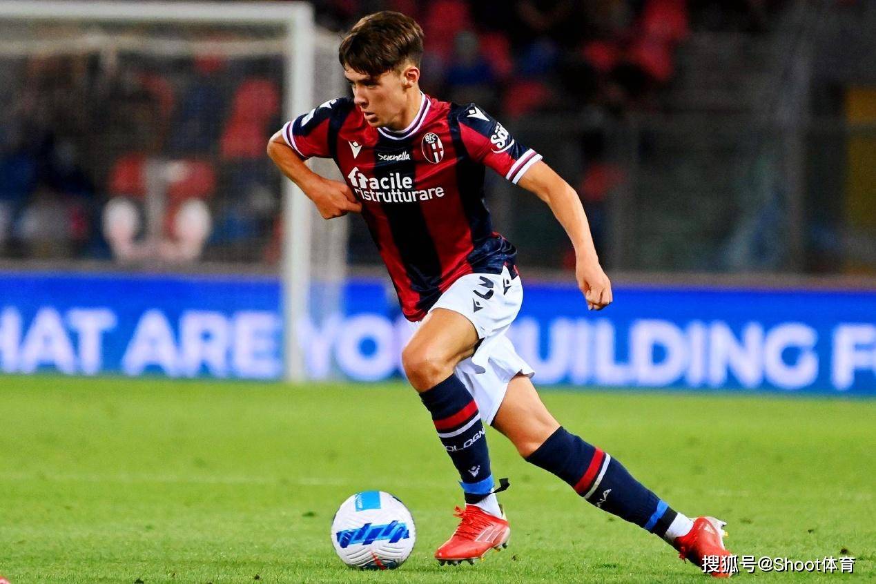 博洛尼亚客场告捷，取得关键三分的简单介绍