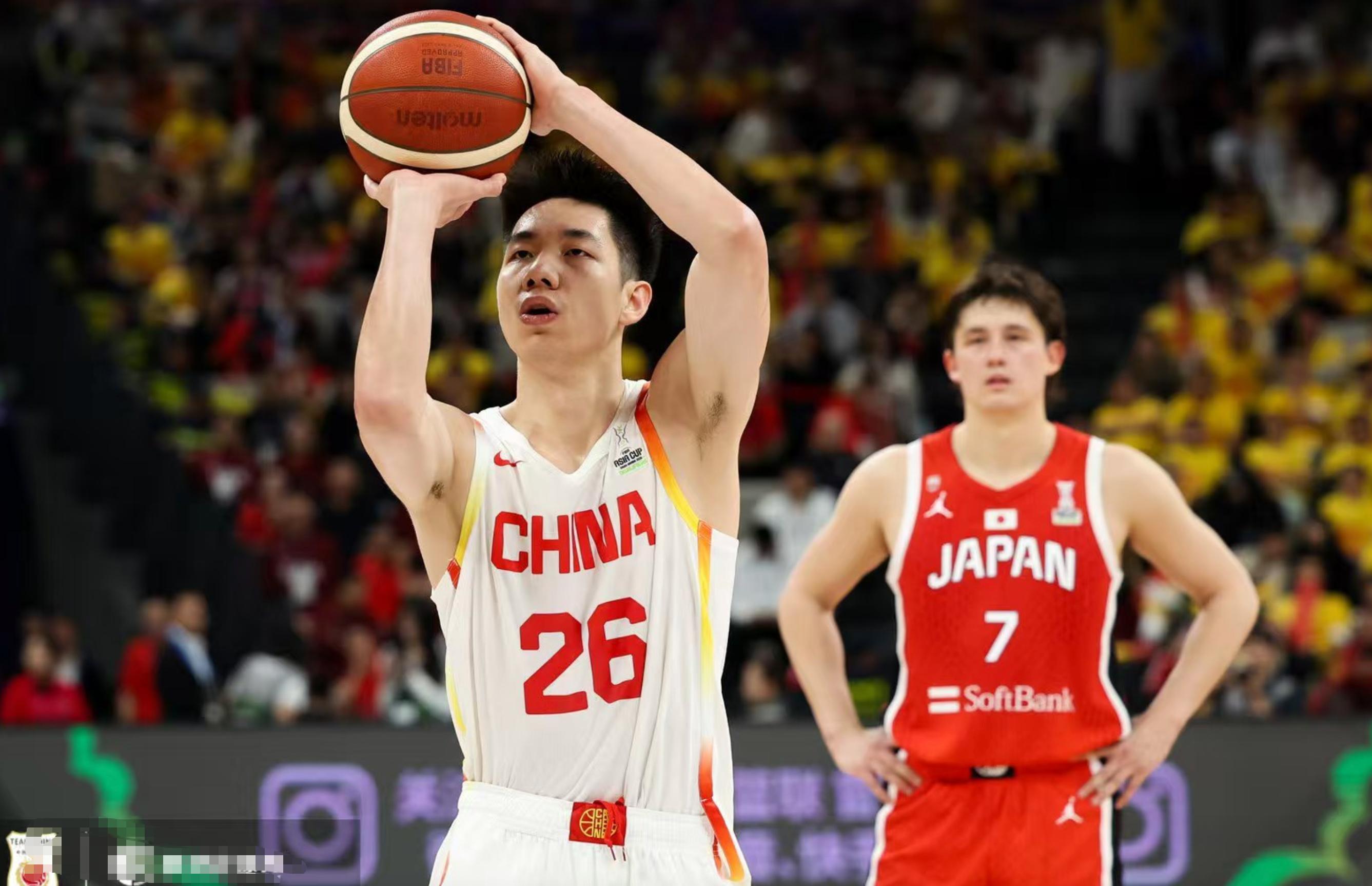 阿根廷男篮强势中国男篮，伦纳德关键制胜的简单介绍