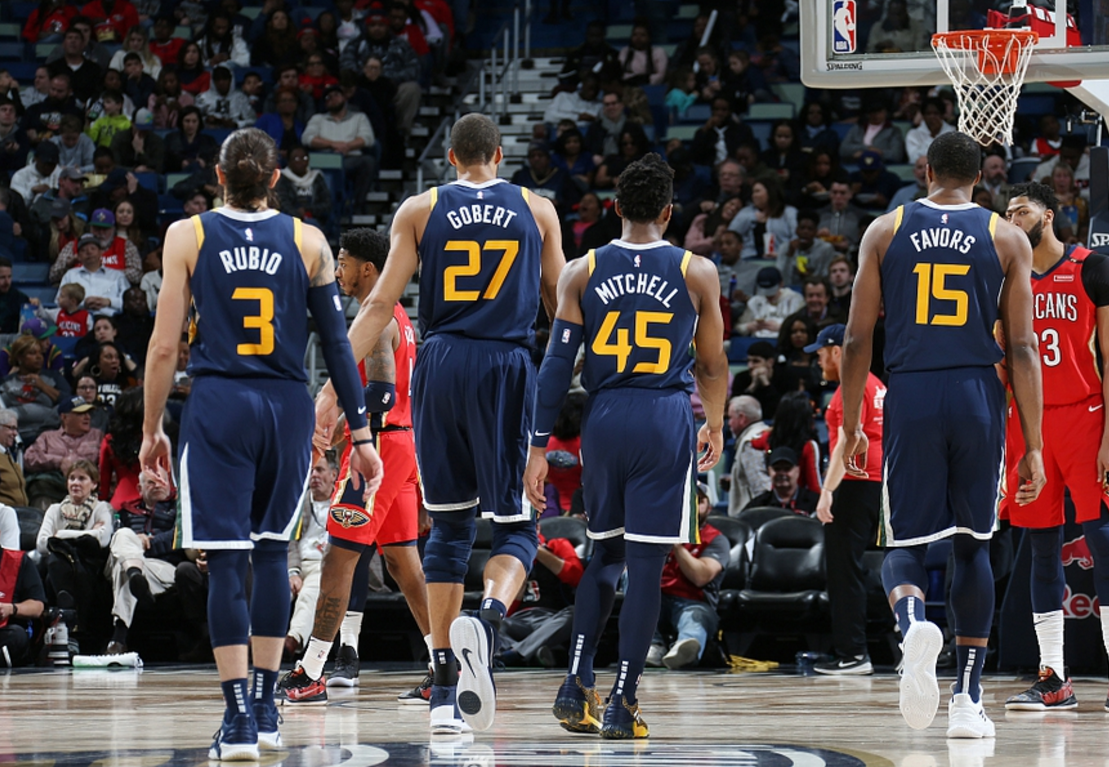 包含热火队压制对手,继续向西部前八前行的词条 包含热火队压制对手,继续向西部前八前行的词条