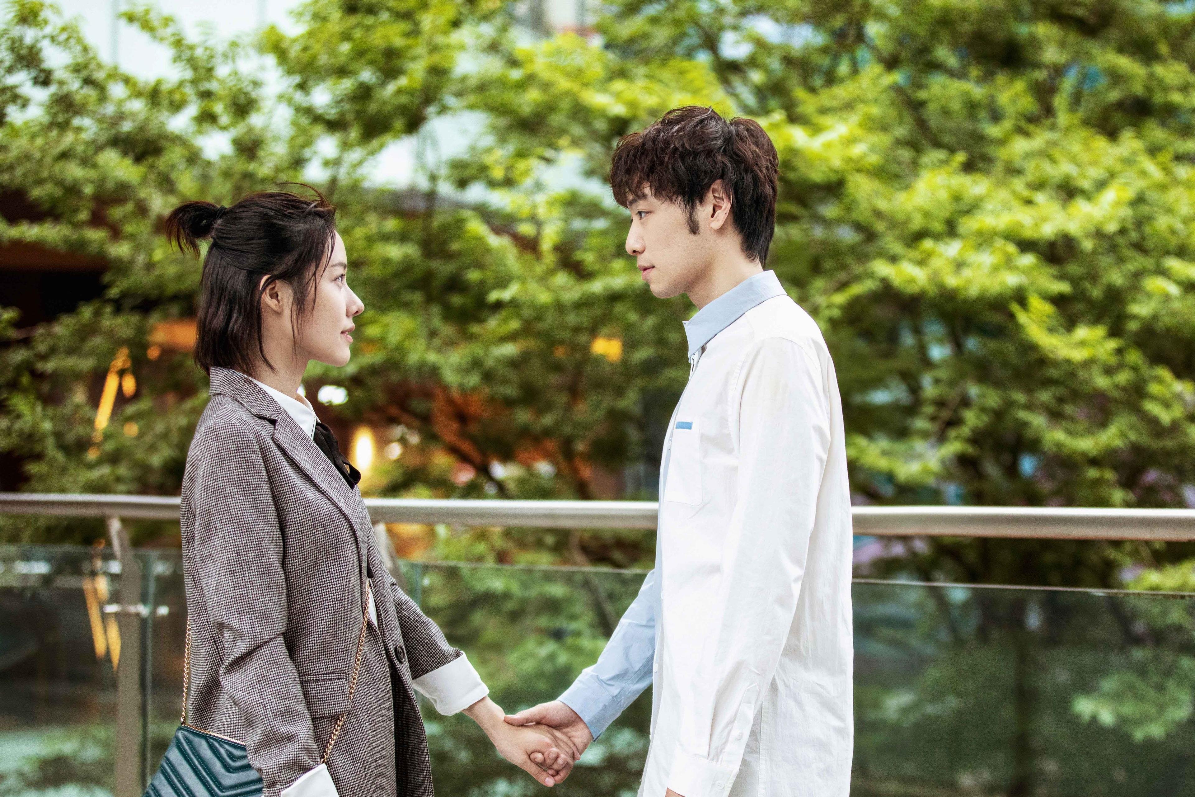 北欧风暴席卷非洲雄狮,贝林厄姆用实力打破质疑,书写新一代中场传奇