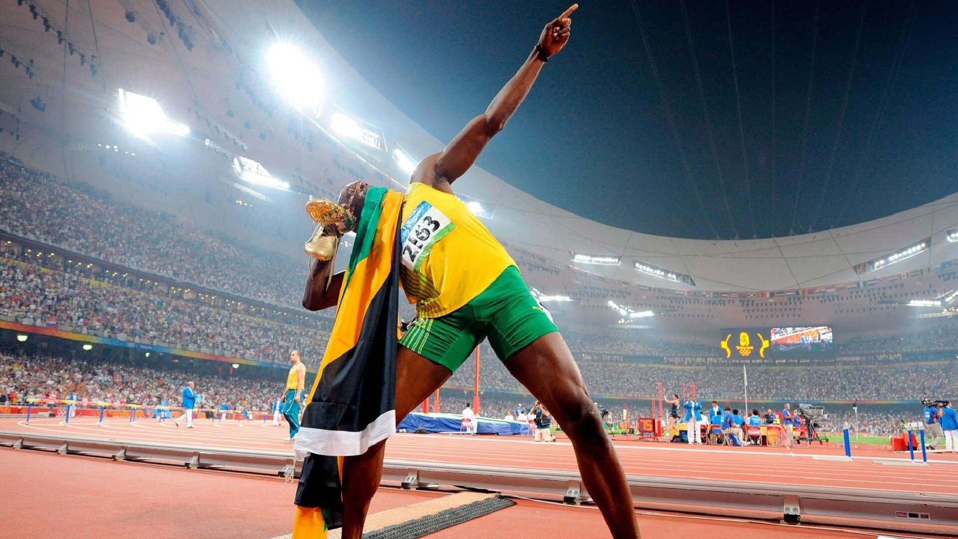 爵士最后时刻击败勇士，爱德华兹打出生涯之夜