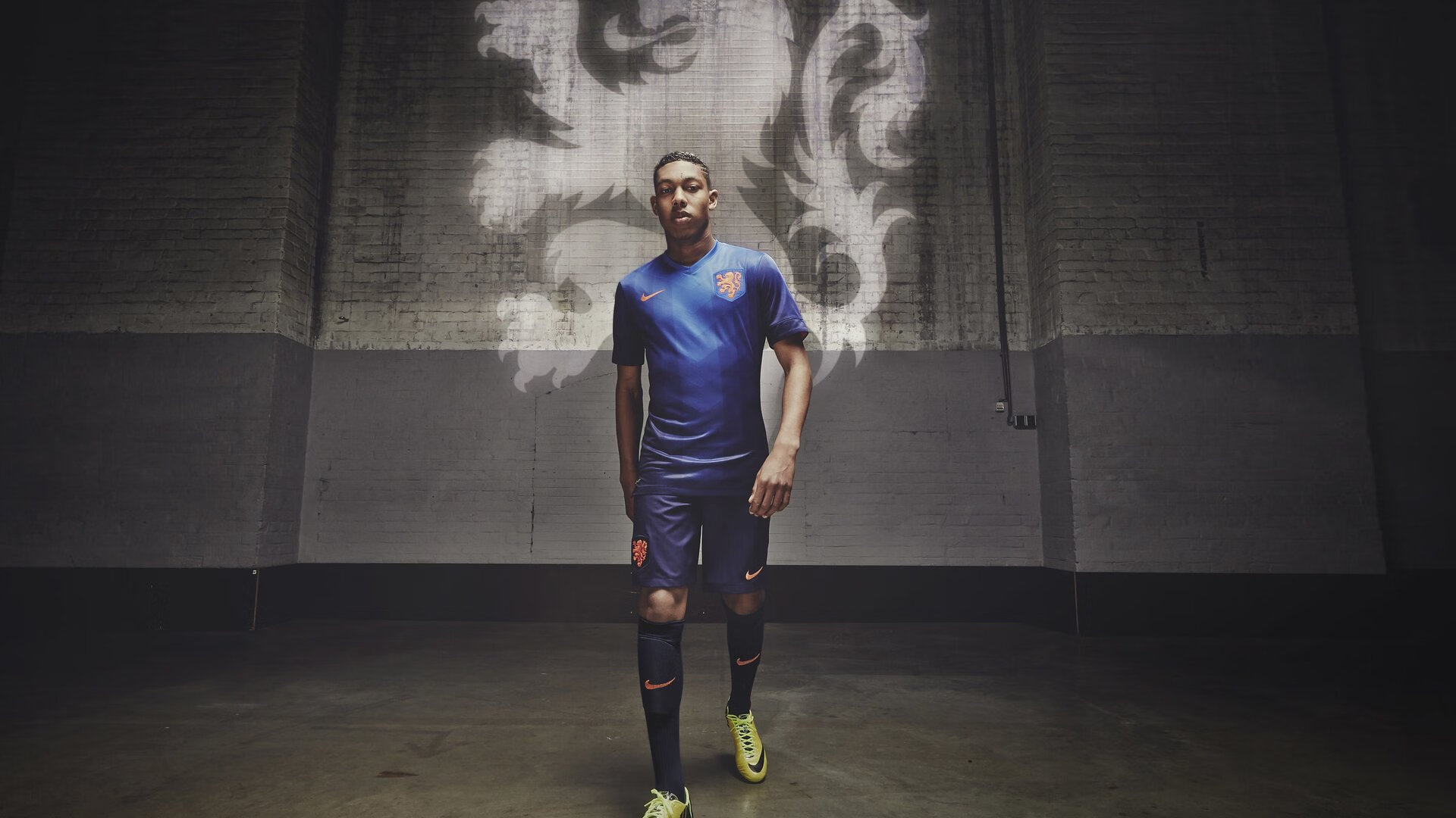 塞恩斯状态火热，威廉姆斯力克红牛，一场颠覆F1格局的经典战役